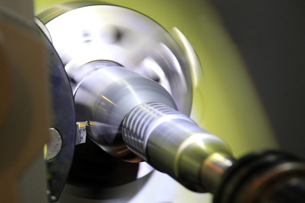 metalo-tekinimas-cnc-stakles-metalo-apdirbimas-kaune-metalo-gaminiai-patvorys